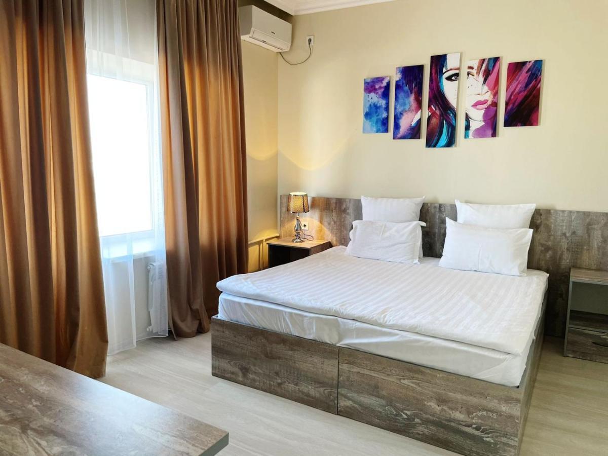 Aktau Airport Hotel Екстер'єр фото