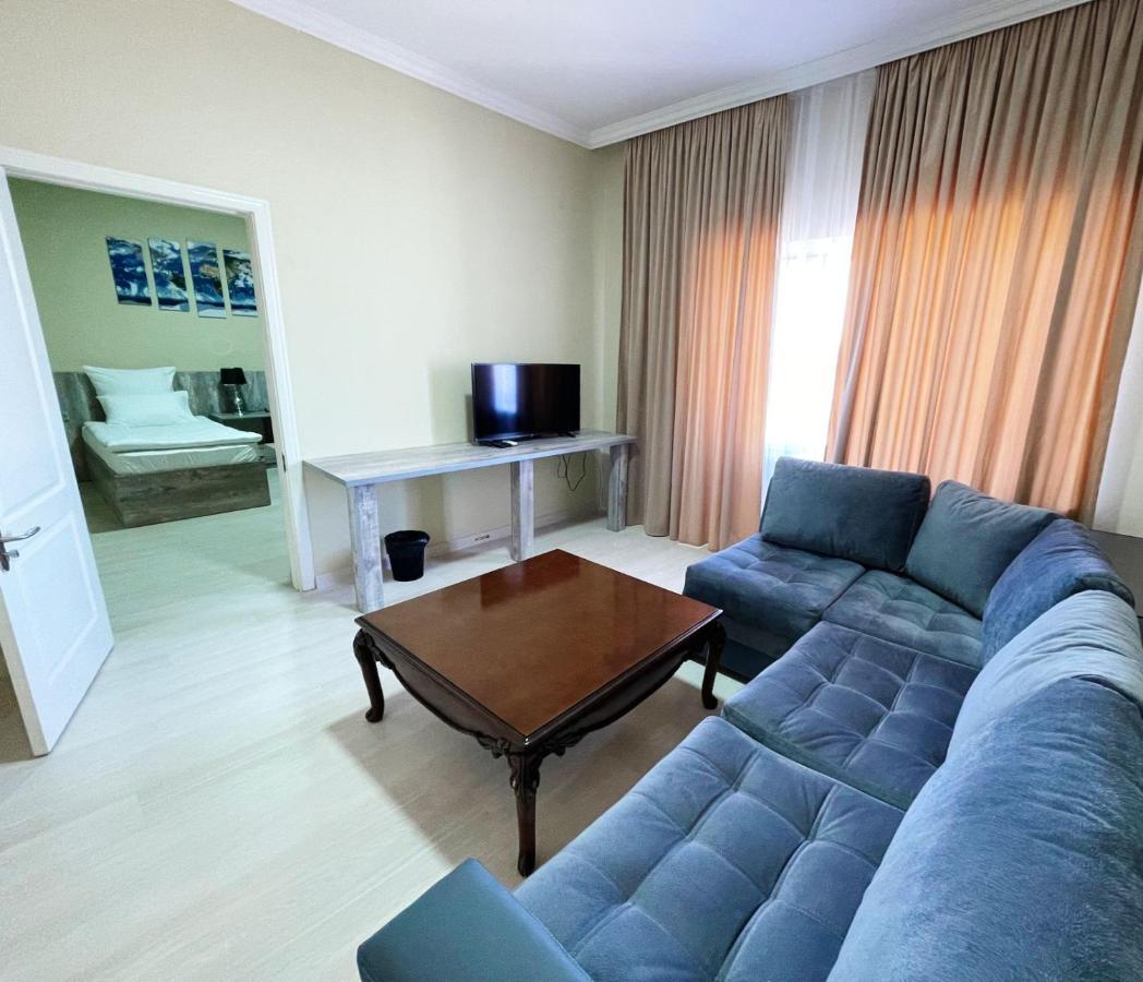 Aktau Airport Hotel Екстер'єр фото